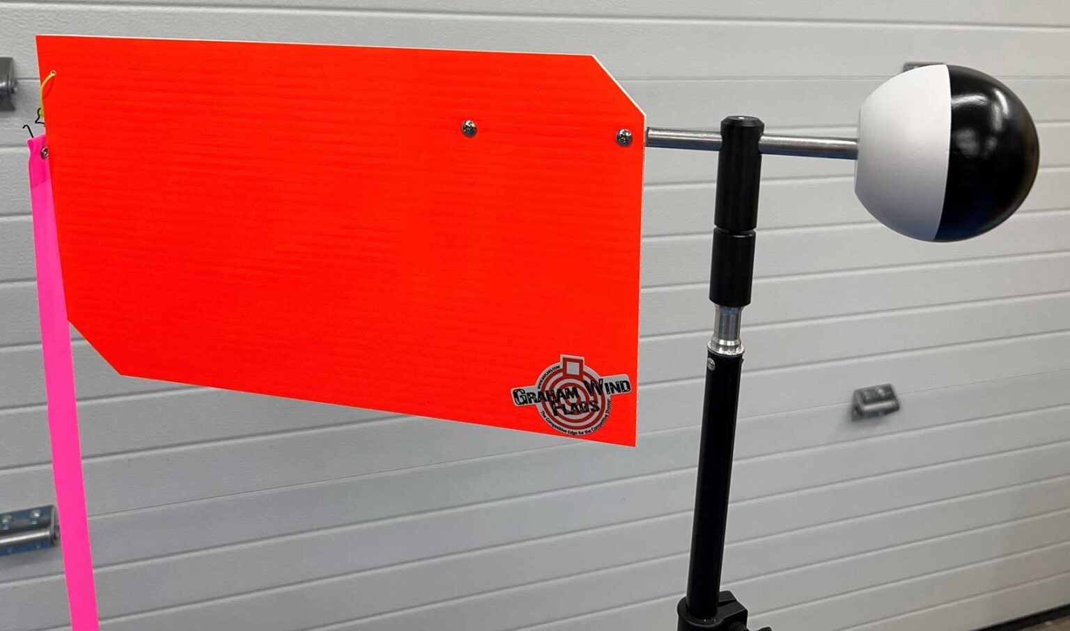 Ball Wind Flag XL » Graham Wind Flags