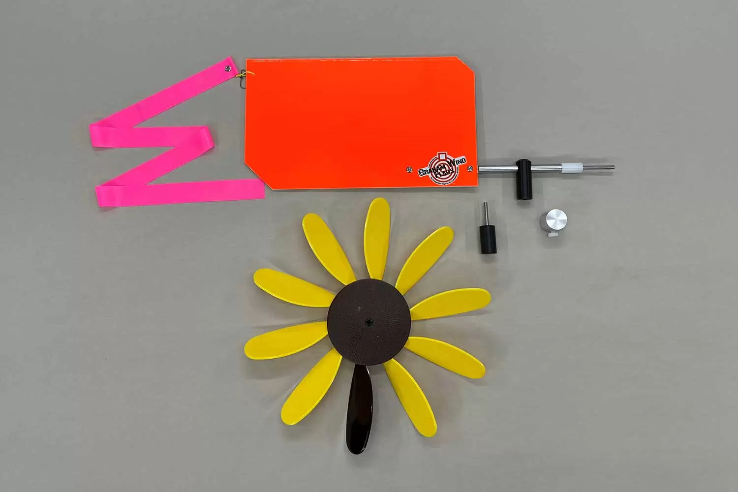 Daisy Wind Flag - LG